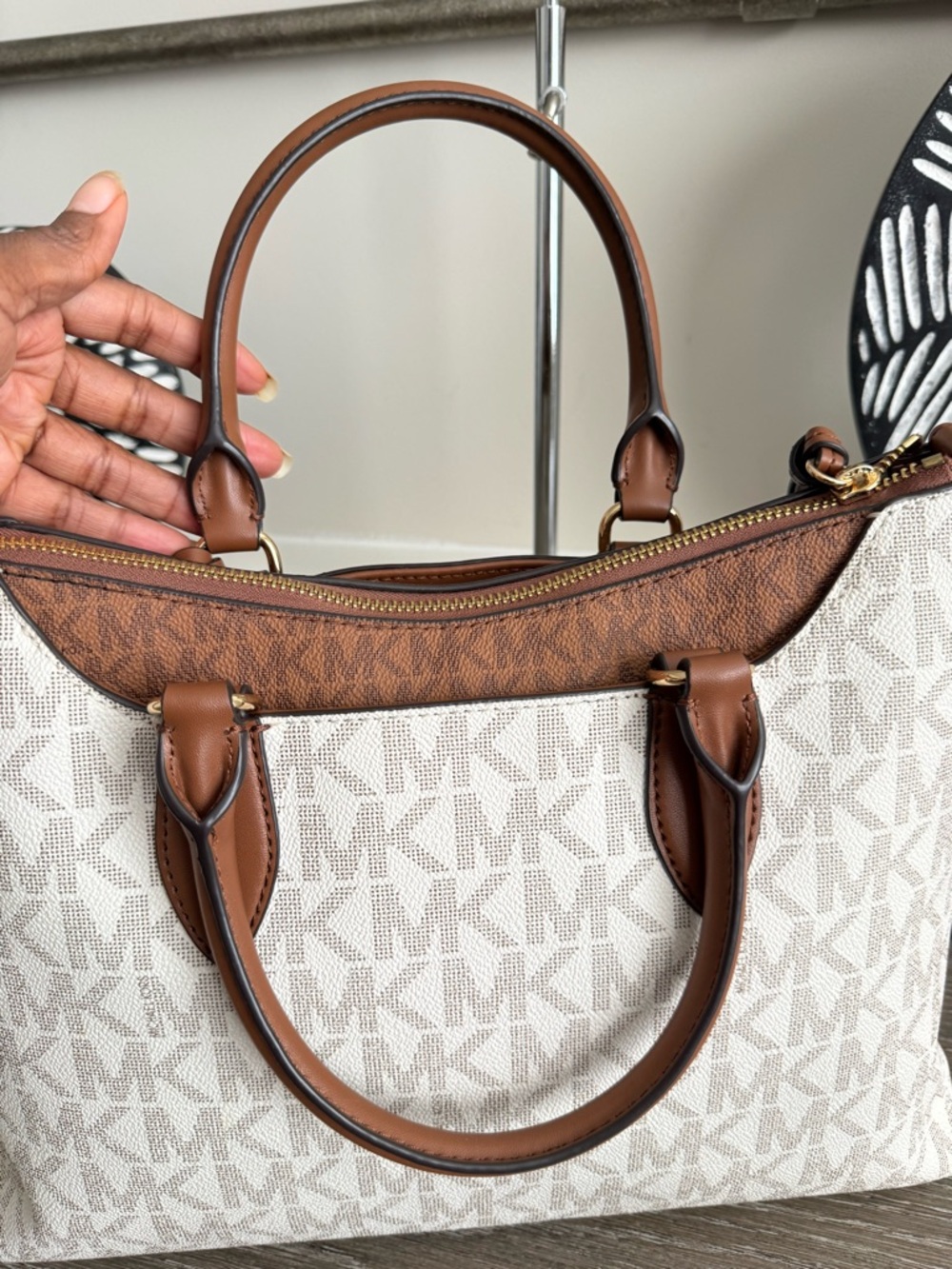 Michael Kors Austen Vanilla MK Logo Satchel with Brown Trim - Picture 16 of 16